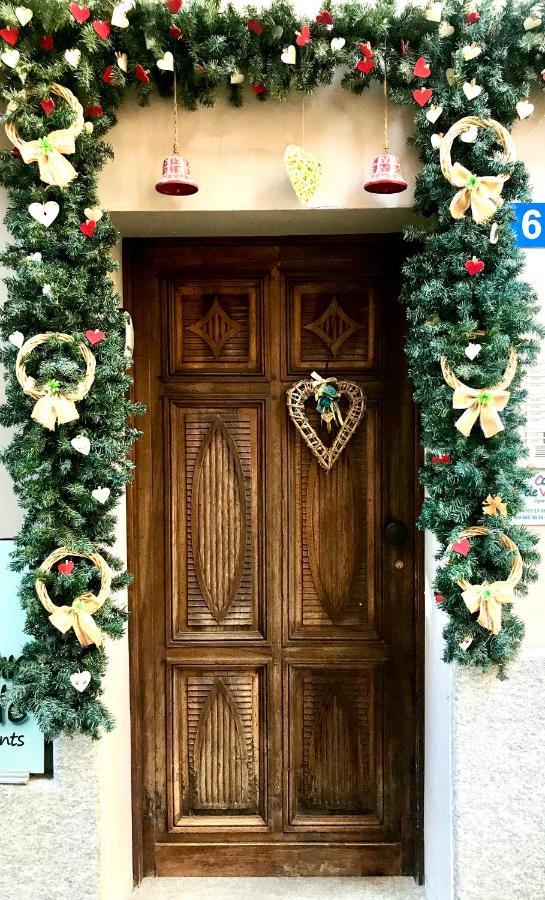 Aymon De Challant Appartement Аоста Екстериор снимка